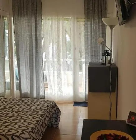 شقة Sunrise Studio, Garden View & Wifi Free طوستا ديل سيلونثيو